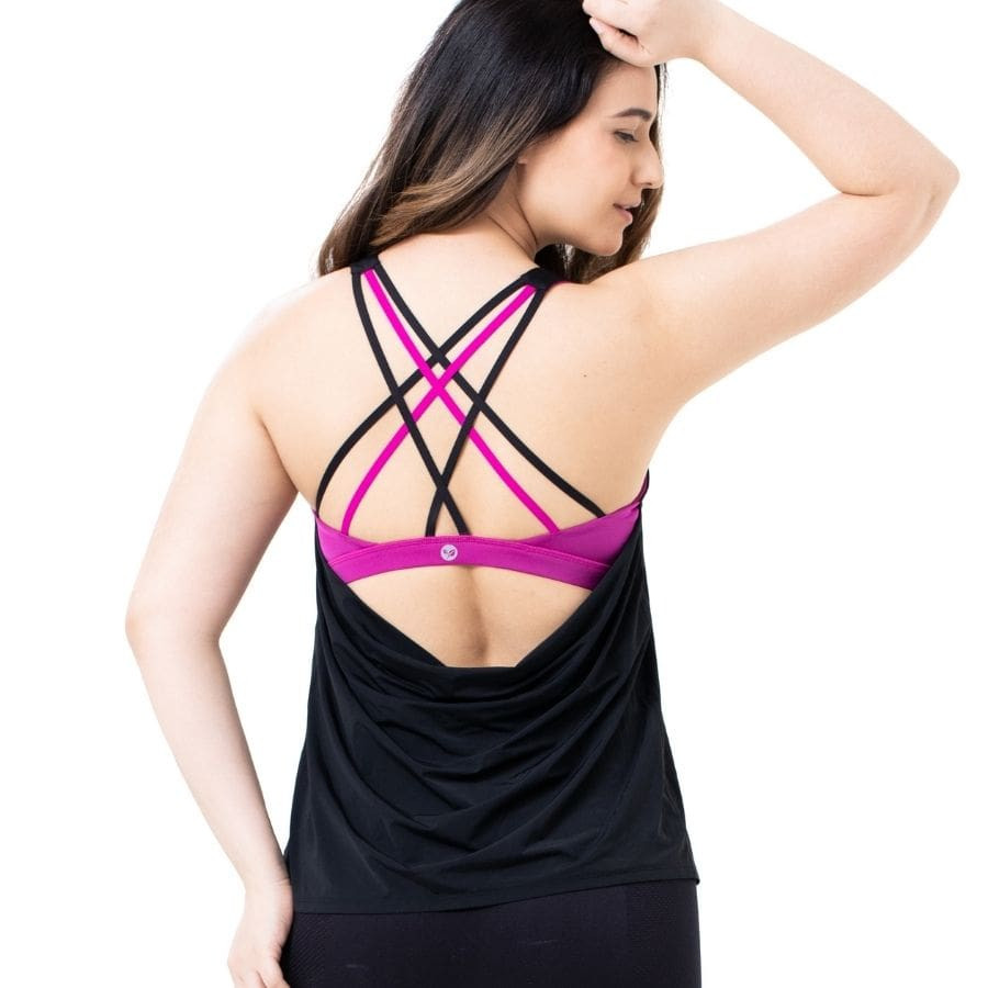 sports t-shirt with straps, incorporated bra, manhattan, dorina.