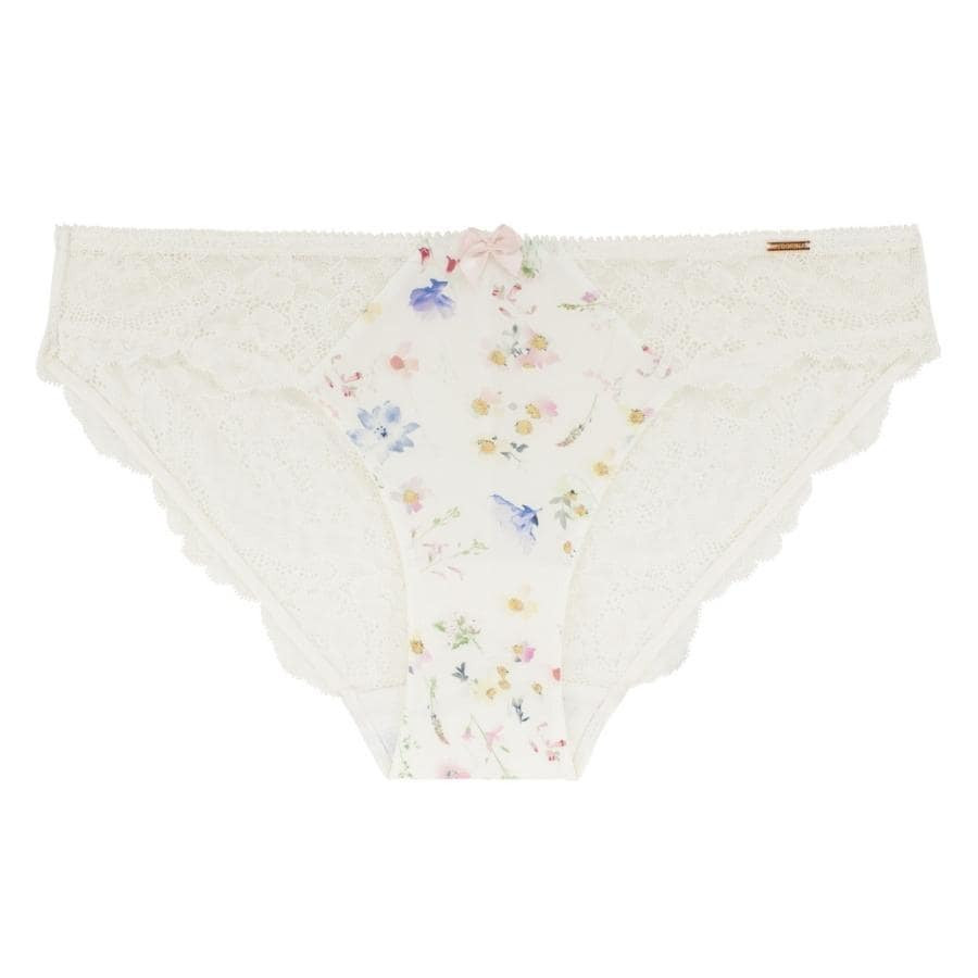 medium briefs, briar, dorina.
