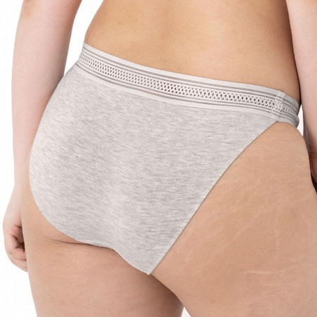 medium briefs, duscha, dorina.