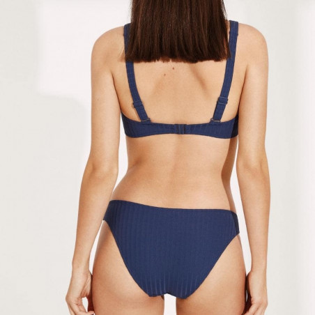 conjunto bikini tipo top sin aros, copa b de ysabel mora.