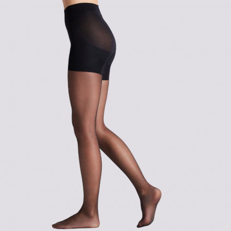 Panty reductor de 15 Den estiliza y moldea de ysabel mora.
