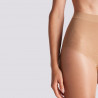 40DEN shaping pantyhose with slimming effect, ysabel mora. 40DEN shaping pantyhose with slimming effect, ysabel mora.