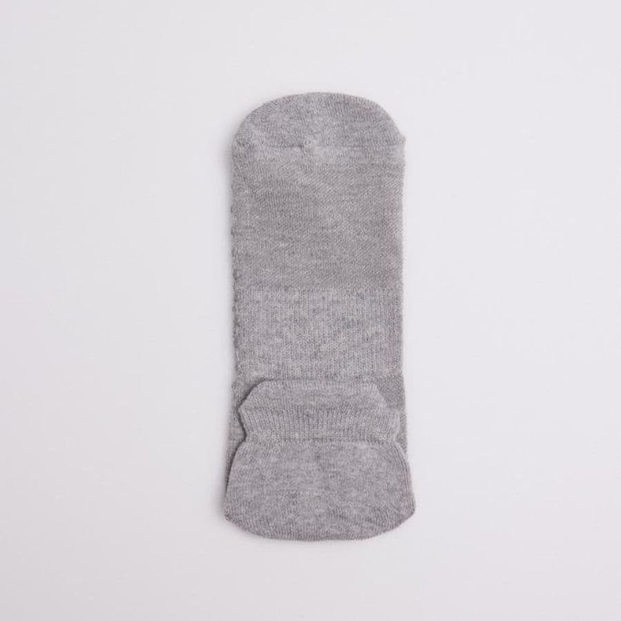 calcetines deportivos para yoga y pilates de ysabel mora.