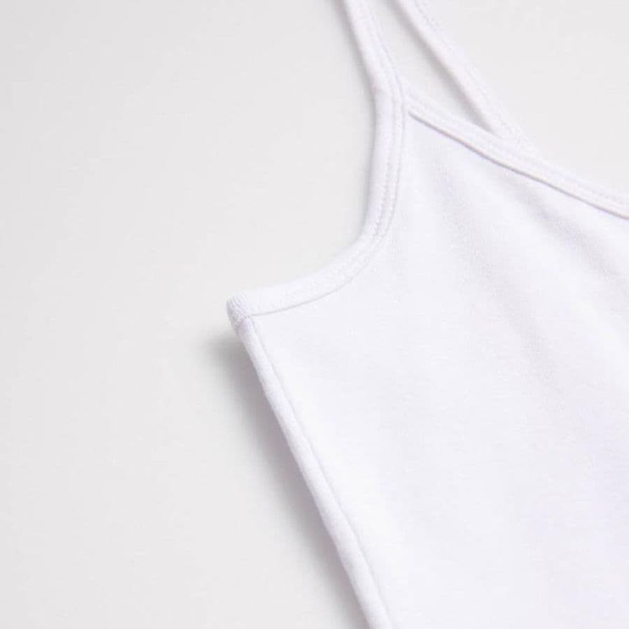 Thin strap cotton undershirt, ysabel mora.