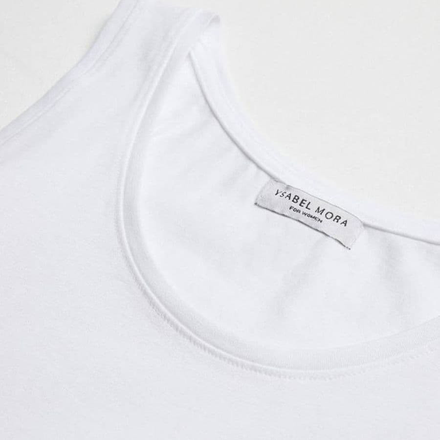 camiseta interior con tirante ancho algodón de ysabel mora.