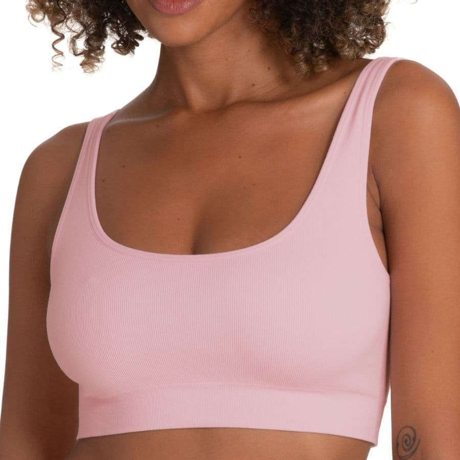 top seamless sin aros y sin relleno flo de dorina.