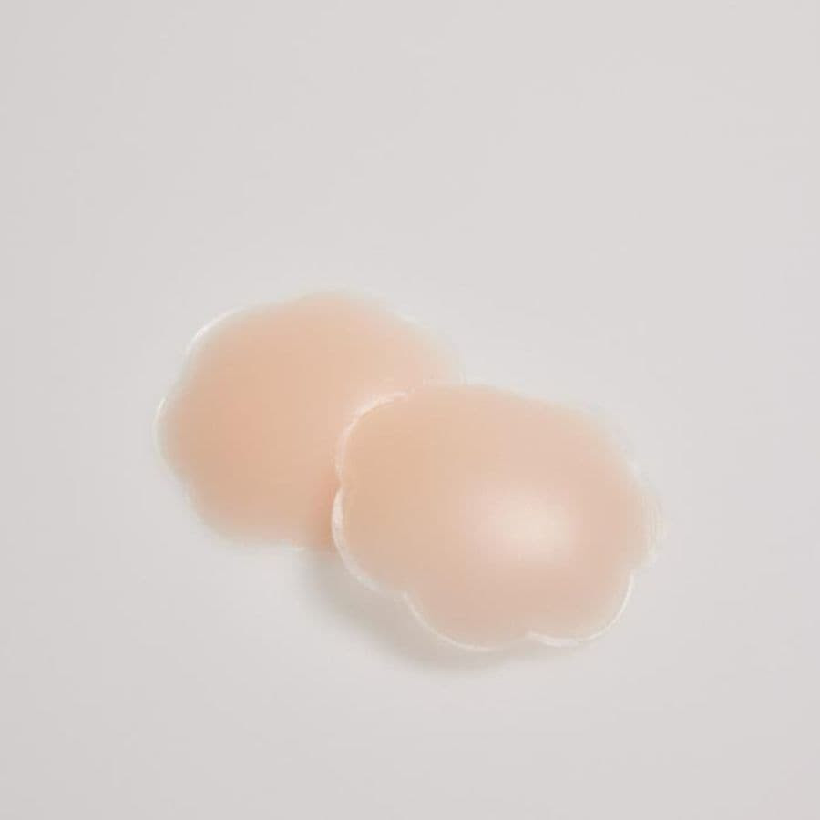 Silicone Adhesive Nipple Covers in Flower Shape, ysabel mora.