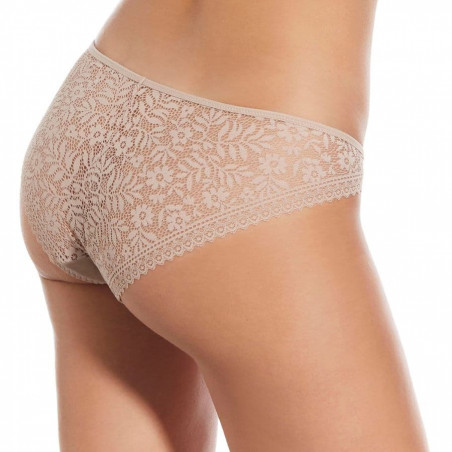 medium briefs, marcela, selene.