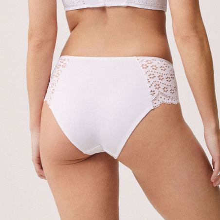 High-Waist Brief with Floral Lace, ysabel mora.