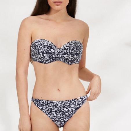 conjunto bikini sin tirantes flores, copa c de ysabel mora.