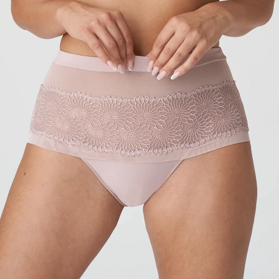 high waisted shorties, sophora, primadonna.