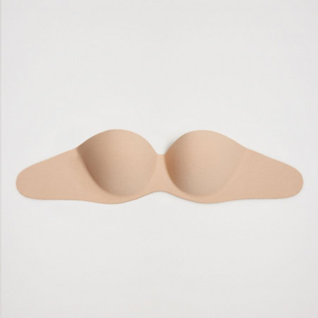 Adhesive Light Push Up Bra, Ysabel Mora.
