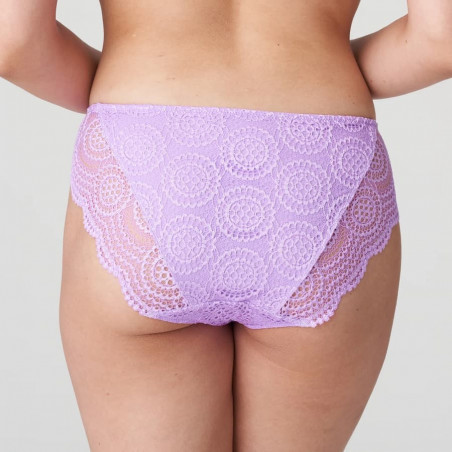 Medium briefs, petit paris, primadonna twist.