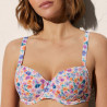 Bikini top + bikini full briefs, ysabel mora.