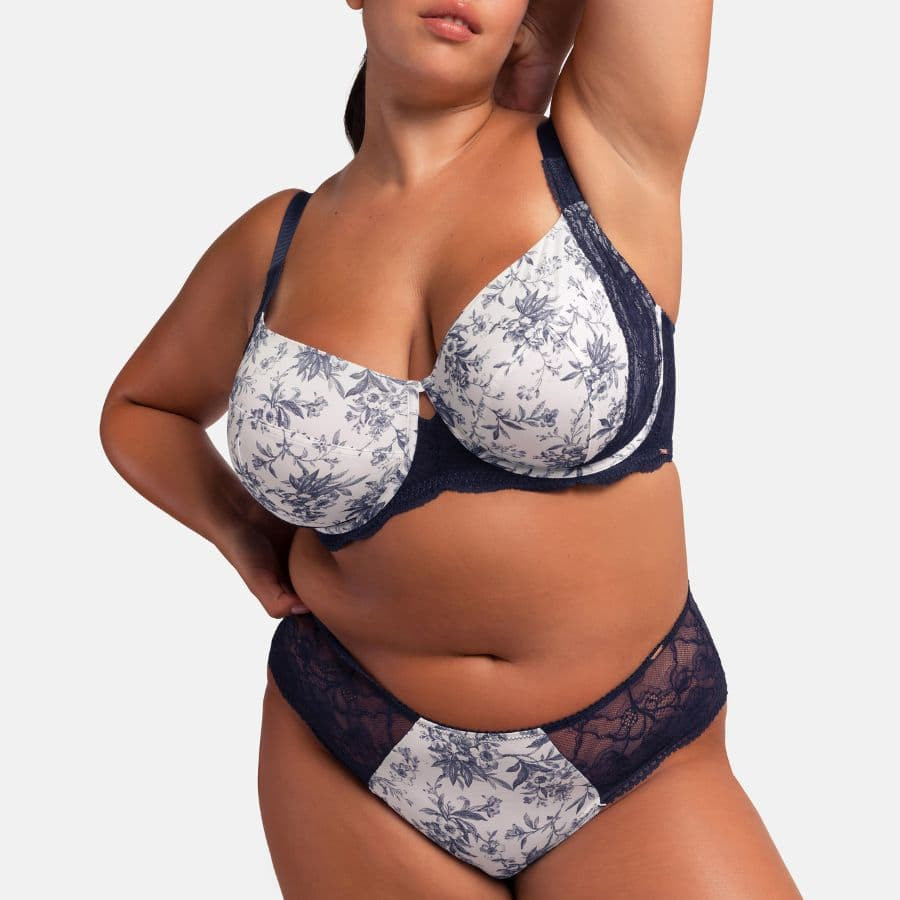 Medium briefs, elliana, dorina.