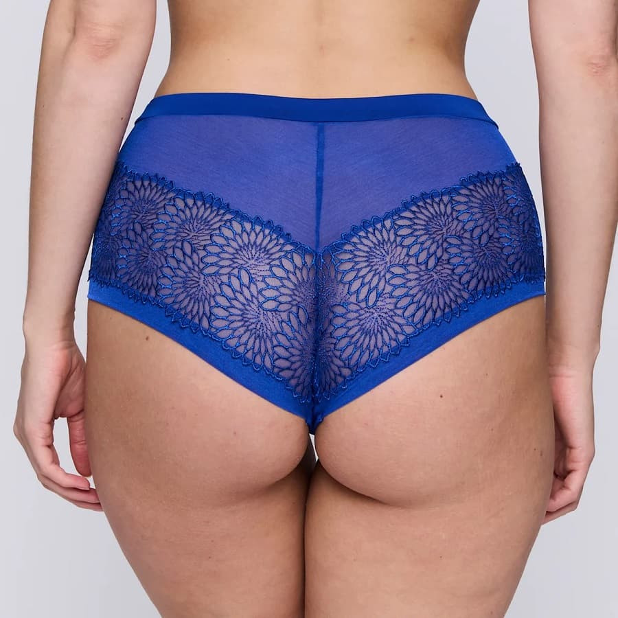 High waisted shorties, sophora, primadonna.