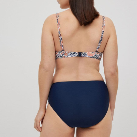Minimizer bikini top + bikini full briefs, ysabel mora.