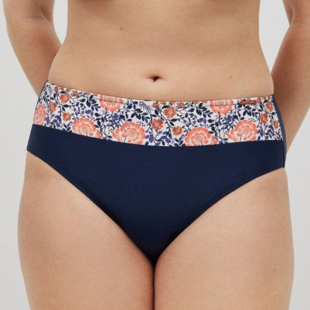 Minimizer bikini top + bikini full briefs, ysabel mora.