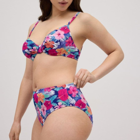 Minimizer bikini top + shaping bikini full briefs, ysabel mora.
