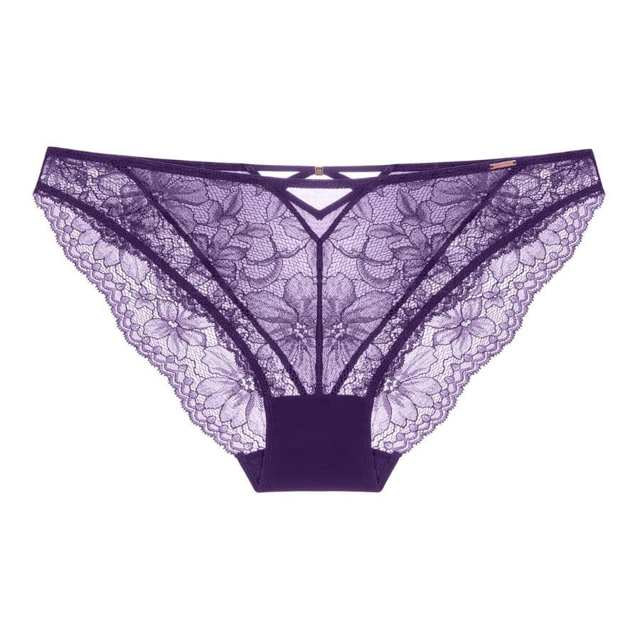 Medium briefs, jemma, dorina.