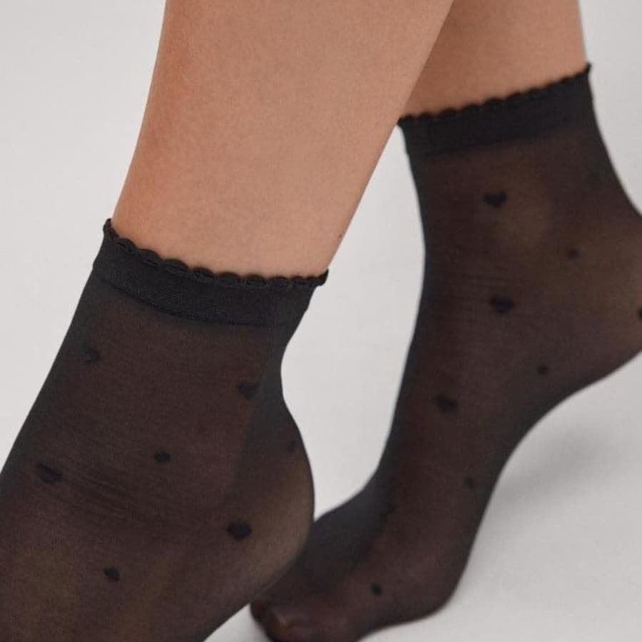 Ankle sock, Ysabel Mora.
