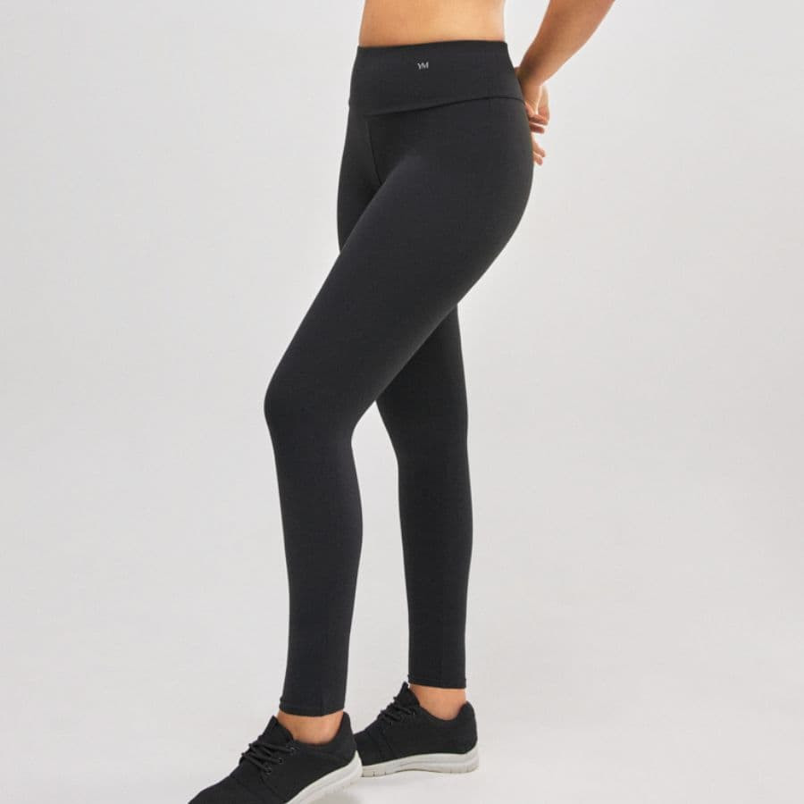 Sports leggings, ysabel mora.