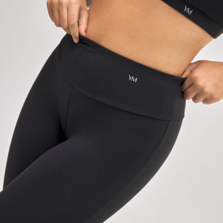 Sports leggings, ysabel mora.