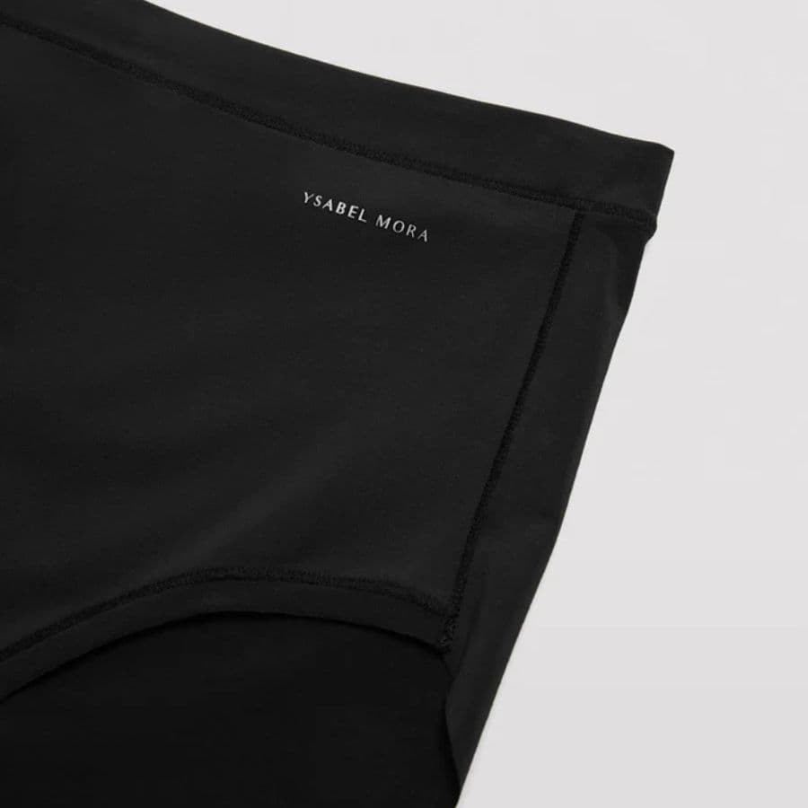 High waisted brief, essentials adapt, ysabel mora.
