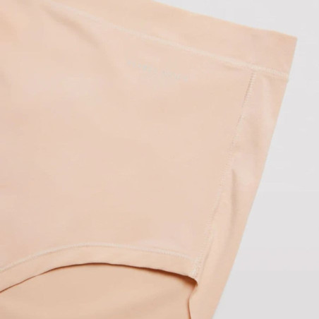 High waisted brief, essentials adapt, ysabel mora.