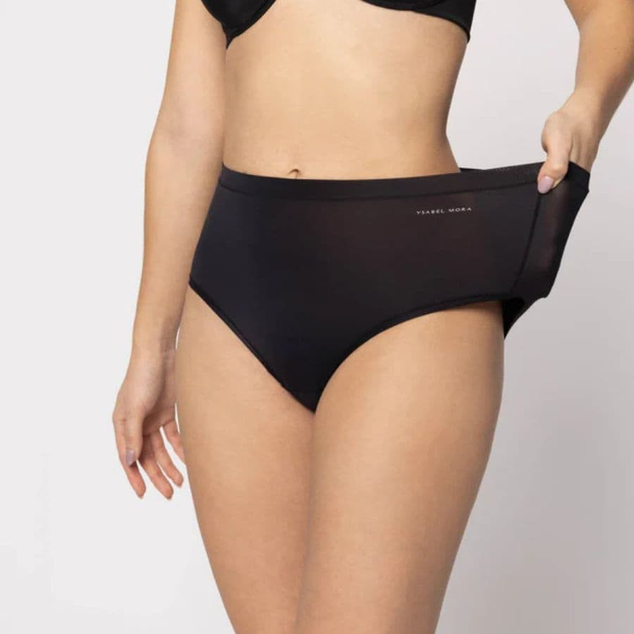 High waisted brief, essentials adapt, ysabel mora.