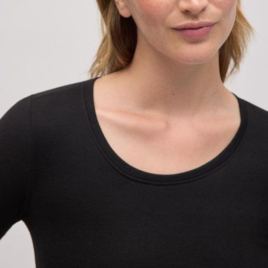 Long sleeve thermal t-shirt, ysabel mora.