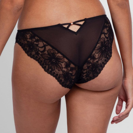 Medium briefs, jemma, dorina.