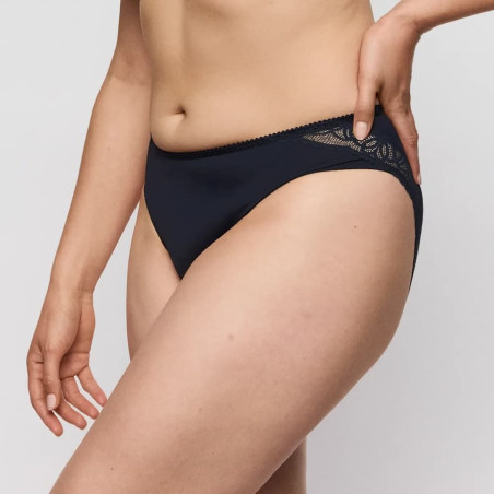 Medium briefs, salerno, primadonna.