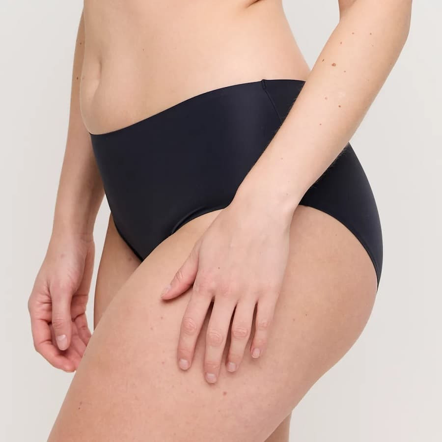 high waisted briefs, figuras, primadonna.