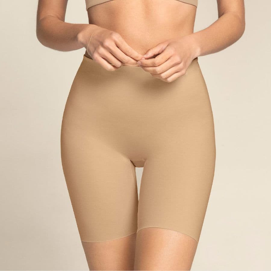 Invisible shaping short, leonisa.