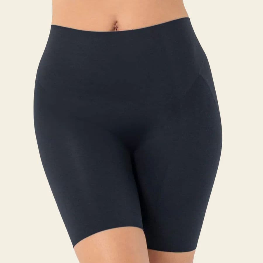 Moderate-compression invisible shaping short, leonisa.