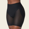 Shaping short with natural butt-lift, leonisa