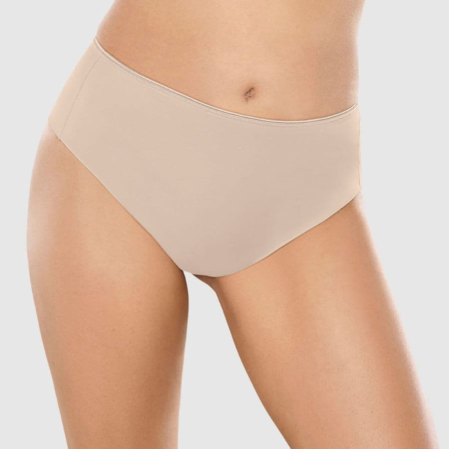 High-waisted thong with strong compression, leonisa.