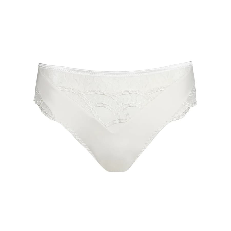 Medium briefs, naica, primadonna.