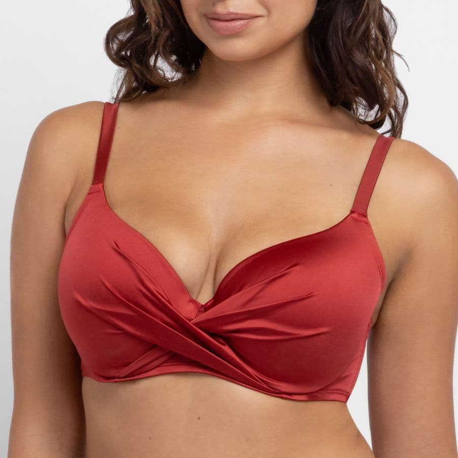 Conjunto bikini con rellno y braga alta, mysterio de dorina.