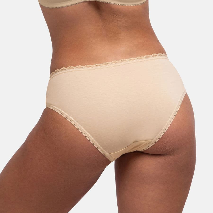 packx5 medium briefs, naomi, dorina.
