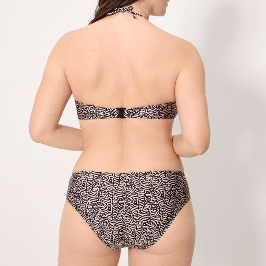 Conjunto bikini reductor bandeau copa c, coast de ysabel mora.