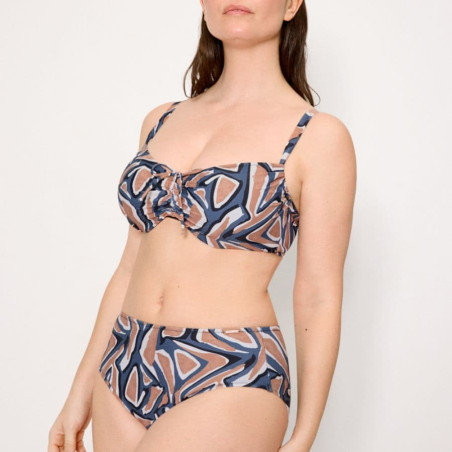 Conjunto bikini reductor copa d y e, beach de ysabel mora.