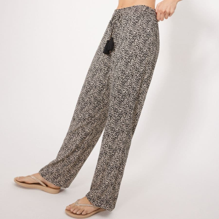 Coast Flowy Printed Beach Pants, ysabel mora.