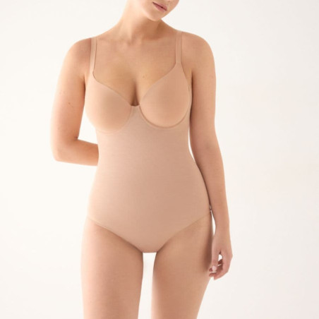 Control body, Ysabel Mora NOMARKS – Paula Echevarría.
