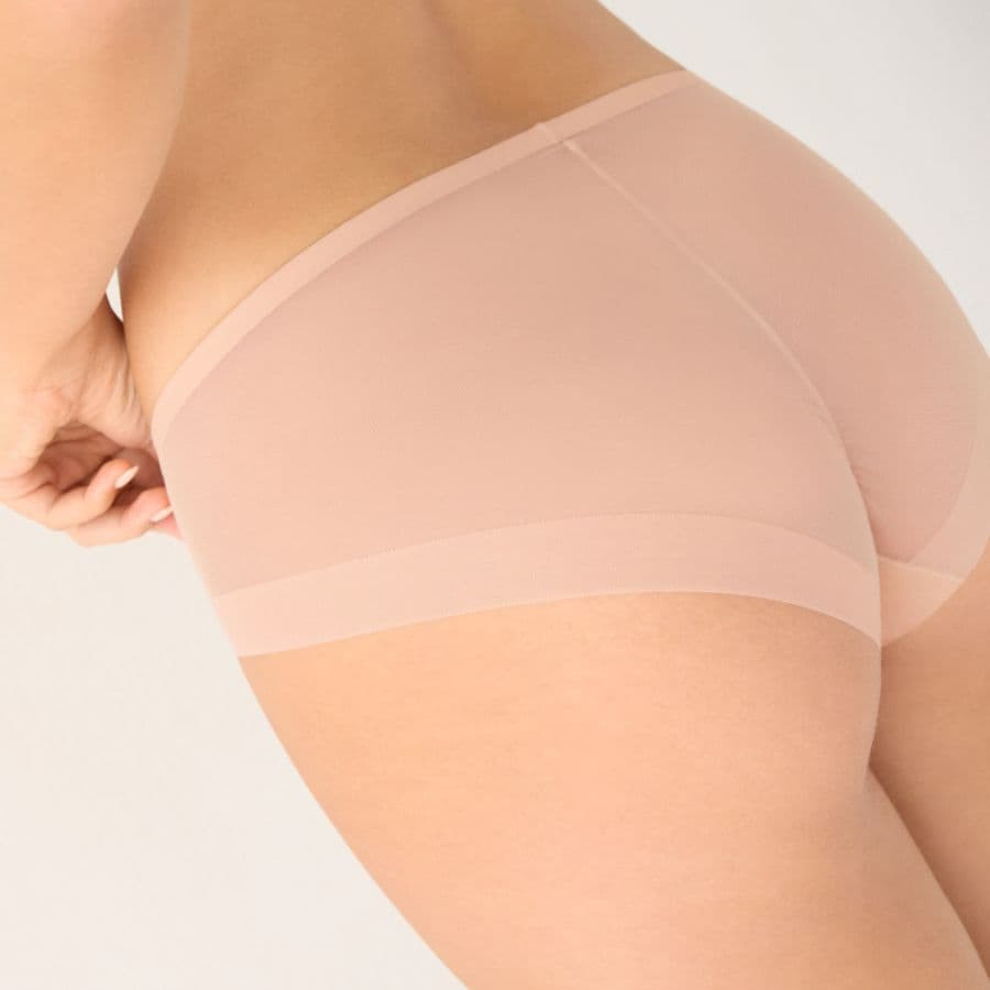 Invisible Midi Panty, Ysabel Mora NOMARKS – Paula Echevarría.