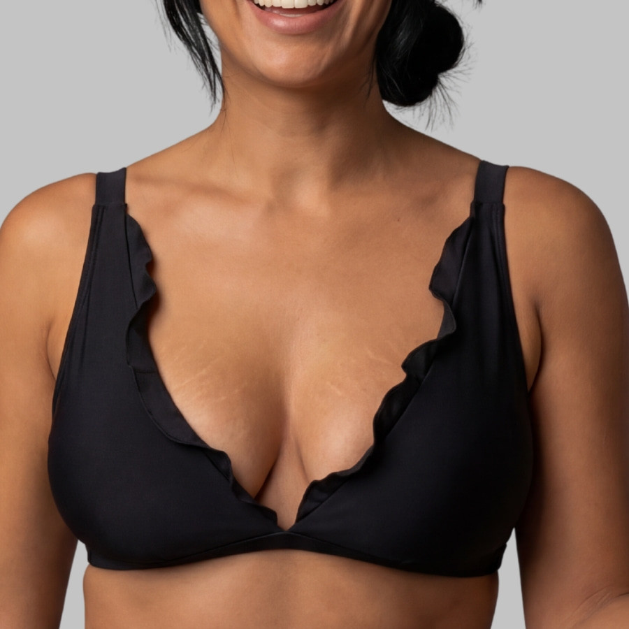 Conjunto bikini volantes + braga corte midi, singular swim.