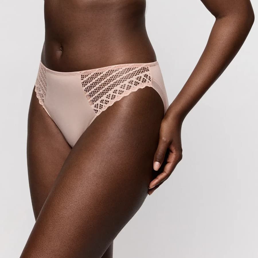medium briefs, twist side, primadonna twist.