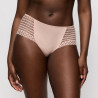 medium shorties, twist side primadonna twist.