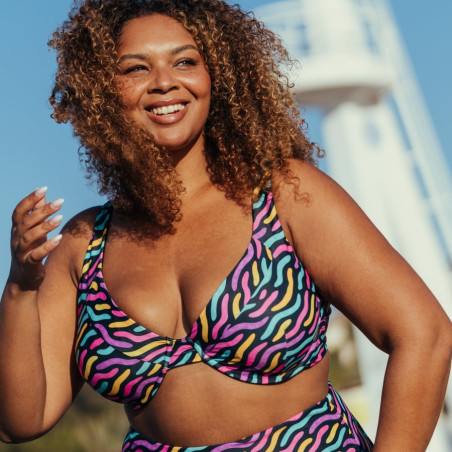 Conjunto bikini reductor estampado de singular swim.
